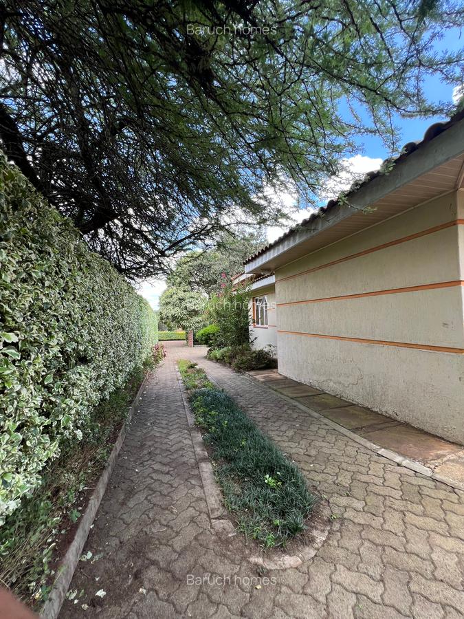 4 Bed Villa with En Suite in Runda - 5