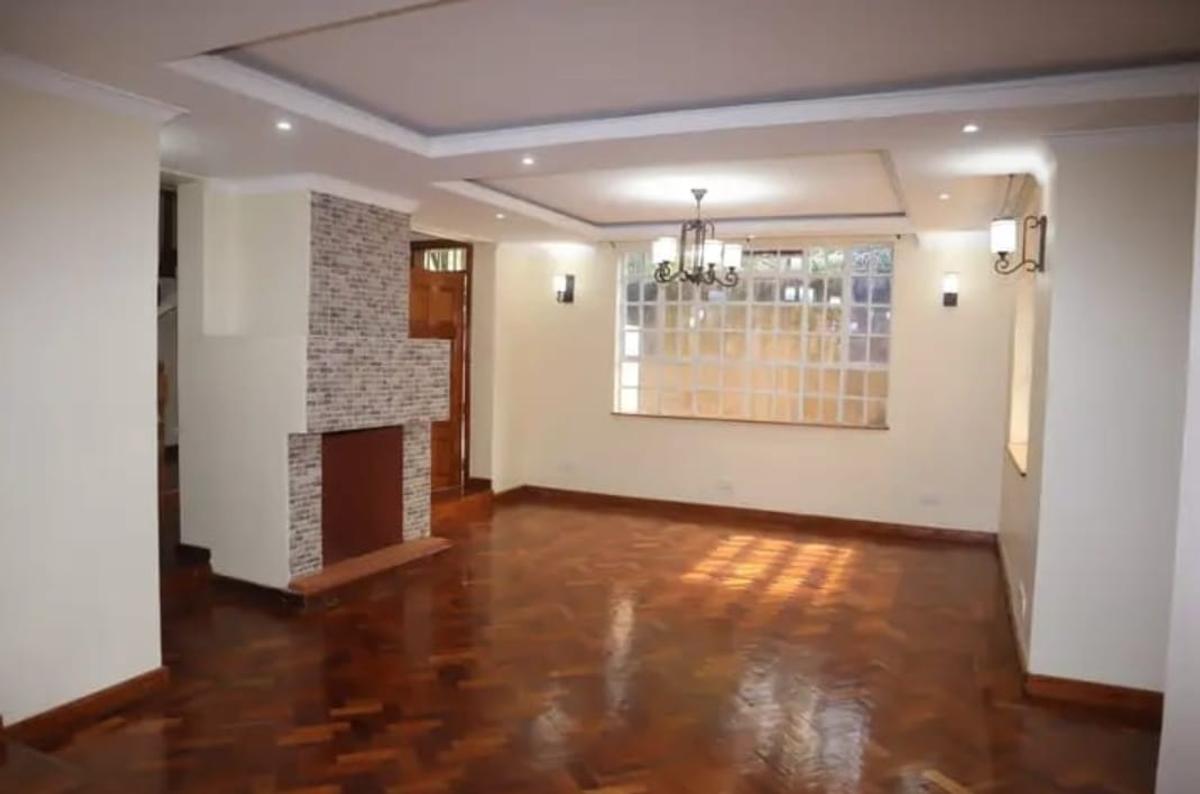 5 Bed Townhouse with En Suite in Lavington - 11