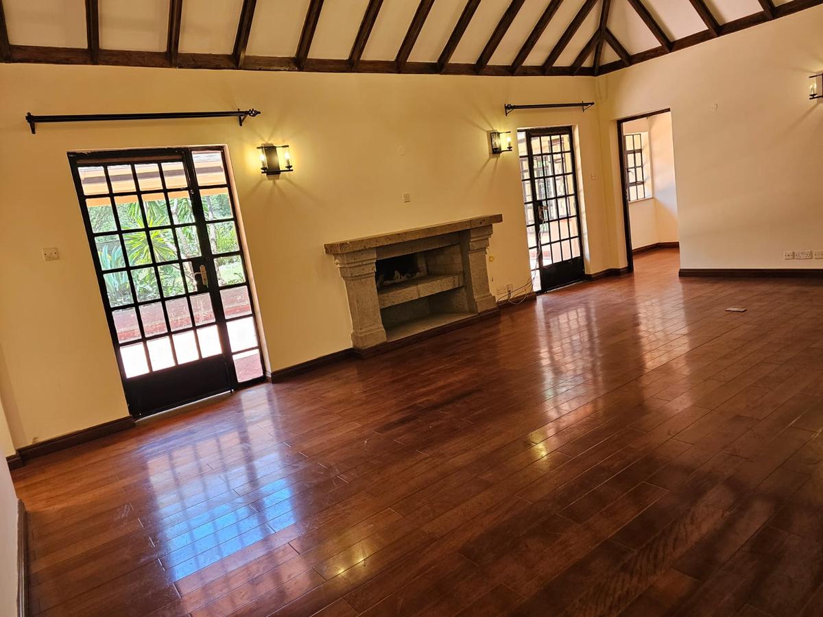 3 Bed House with En Suite in Karen - 10