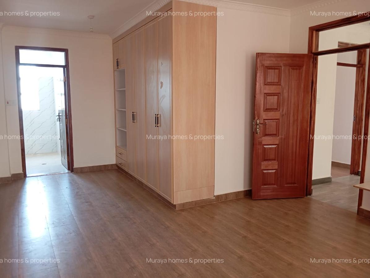 6 Bed House with En Suite at Membley - 7