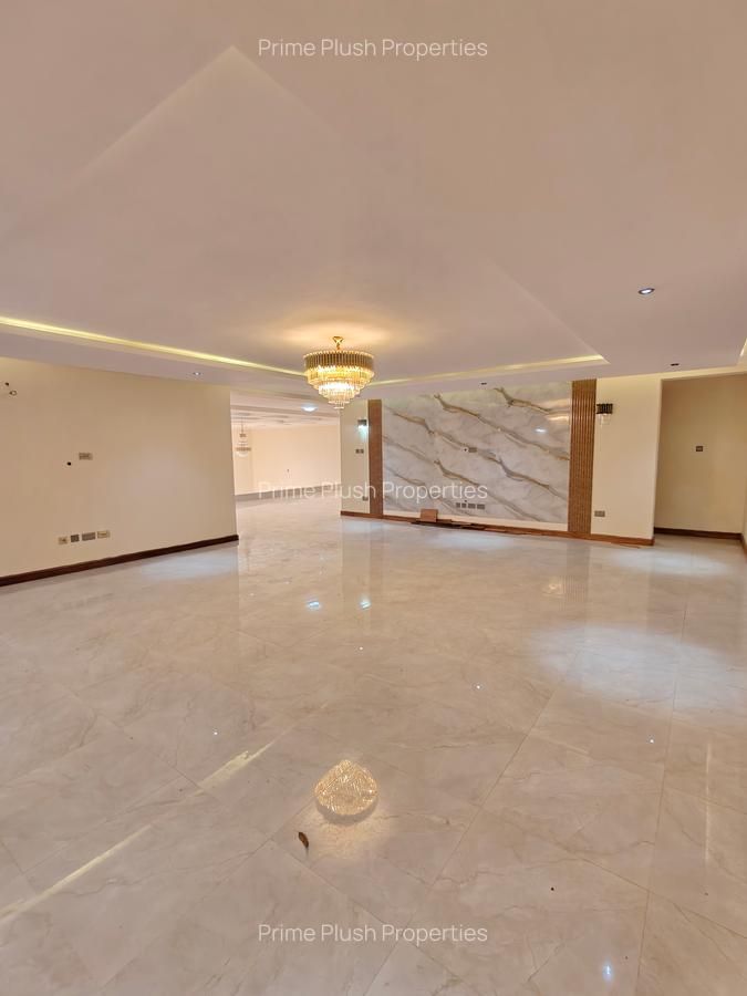 10 Bed House with En Suite in Karen - 12