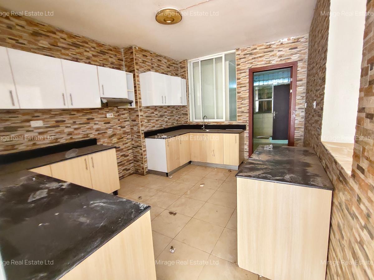 4 Bed Apartment with Gym in Parklands - 1