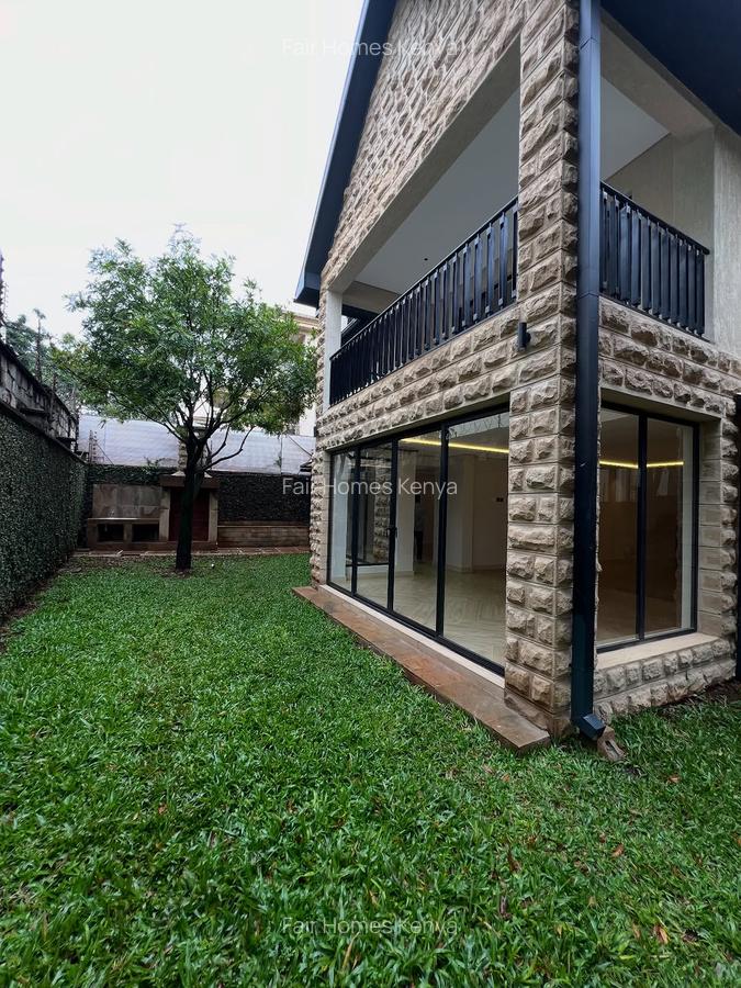 4 Bed Townhouse with En Suite at Convent Drive - 1