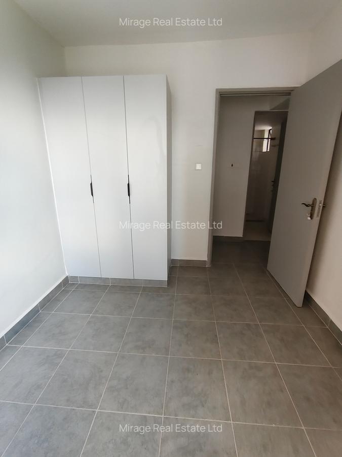 2 Bed Apartment with Swimming Pool in Garden Estate - 14