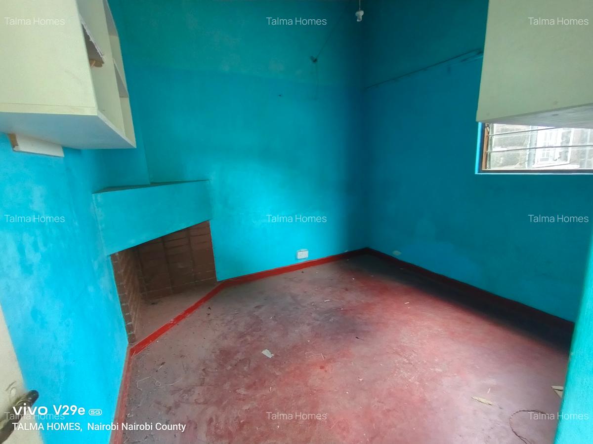 3 Bed Townhouse with Staff Quarters at Ngumo Estate - 15