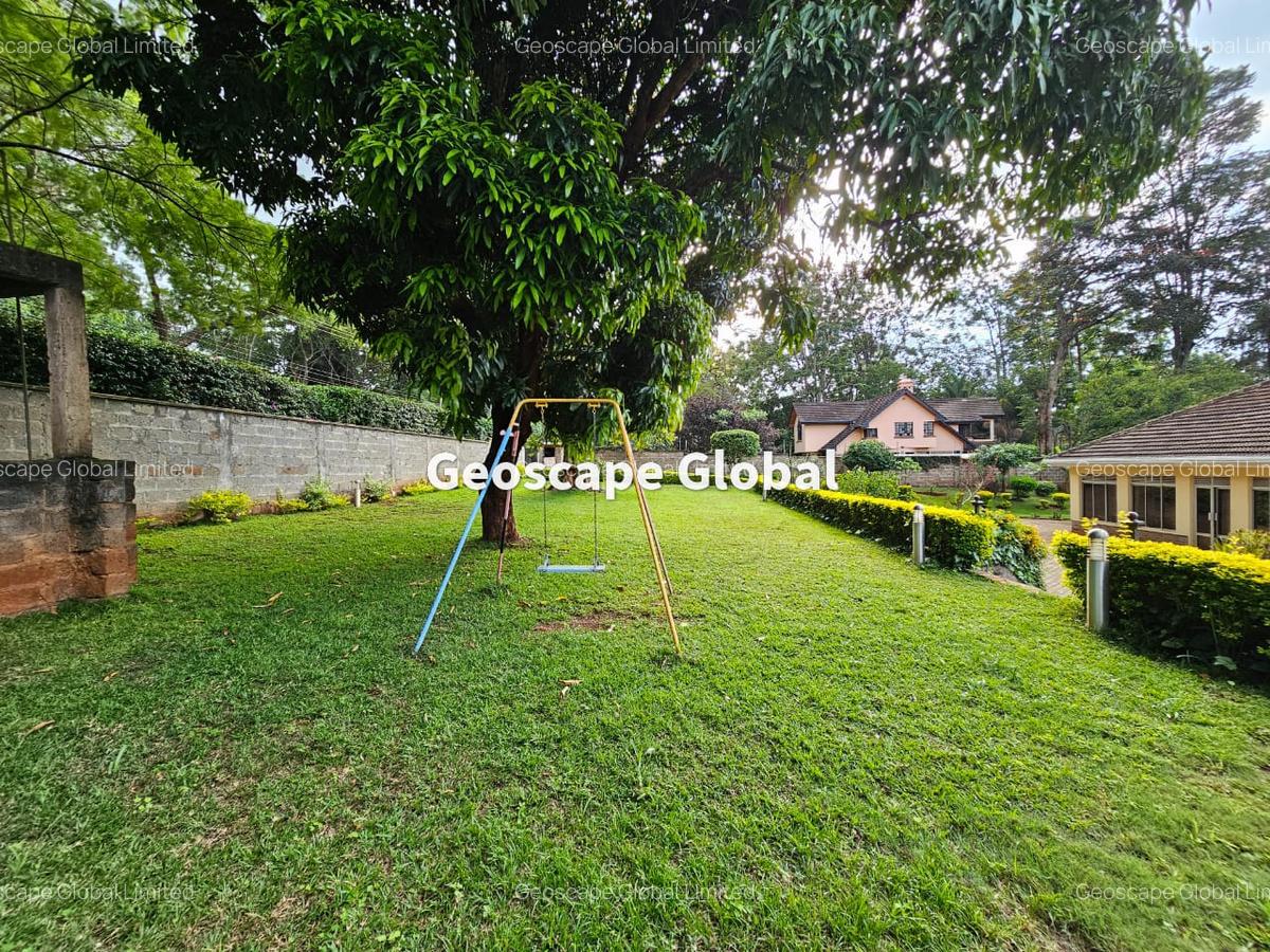 3 Bed House with En Suite in Rosslyn - 1