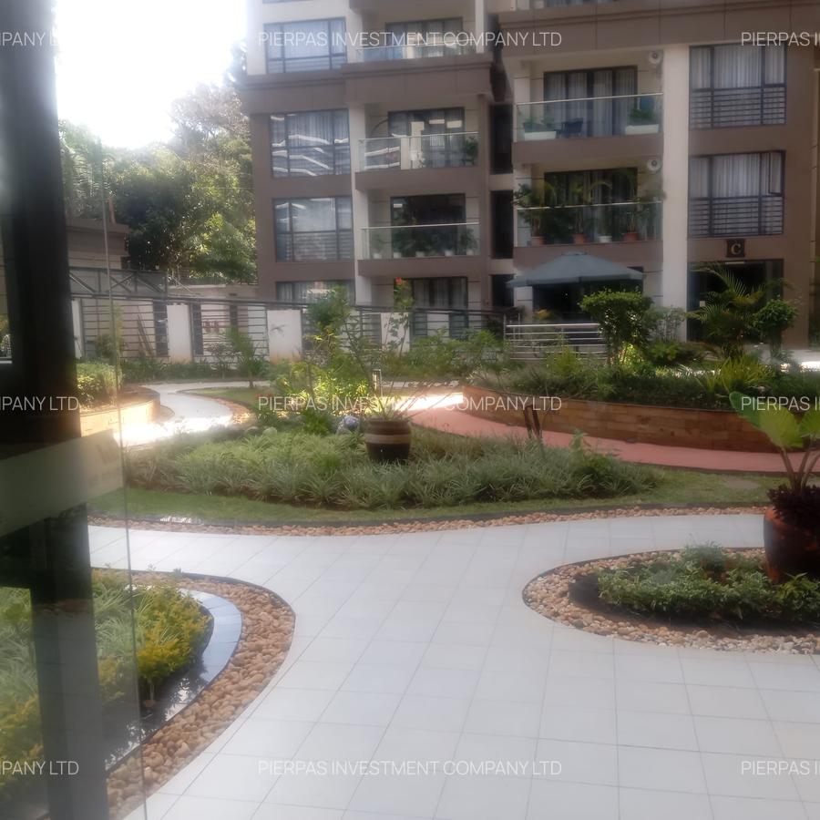 Serviced 3 Bed Apartment with En Suite in Riverside - 1