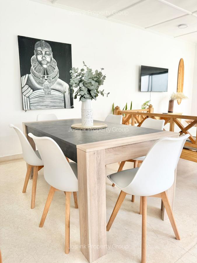 4 Bed Apartment with En Suite at Greenwood Drive - 9