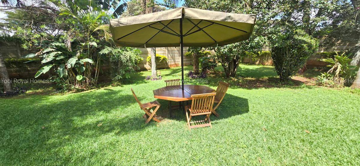 4 Bed House with En Suite at Loresho Road - 6