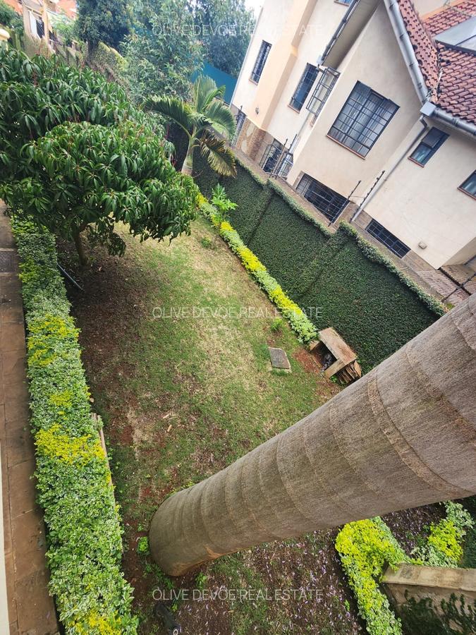 4 Bed Townhouse with En Suite in Lavington - 15