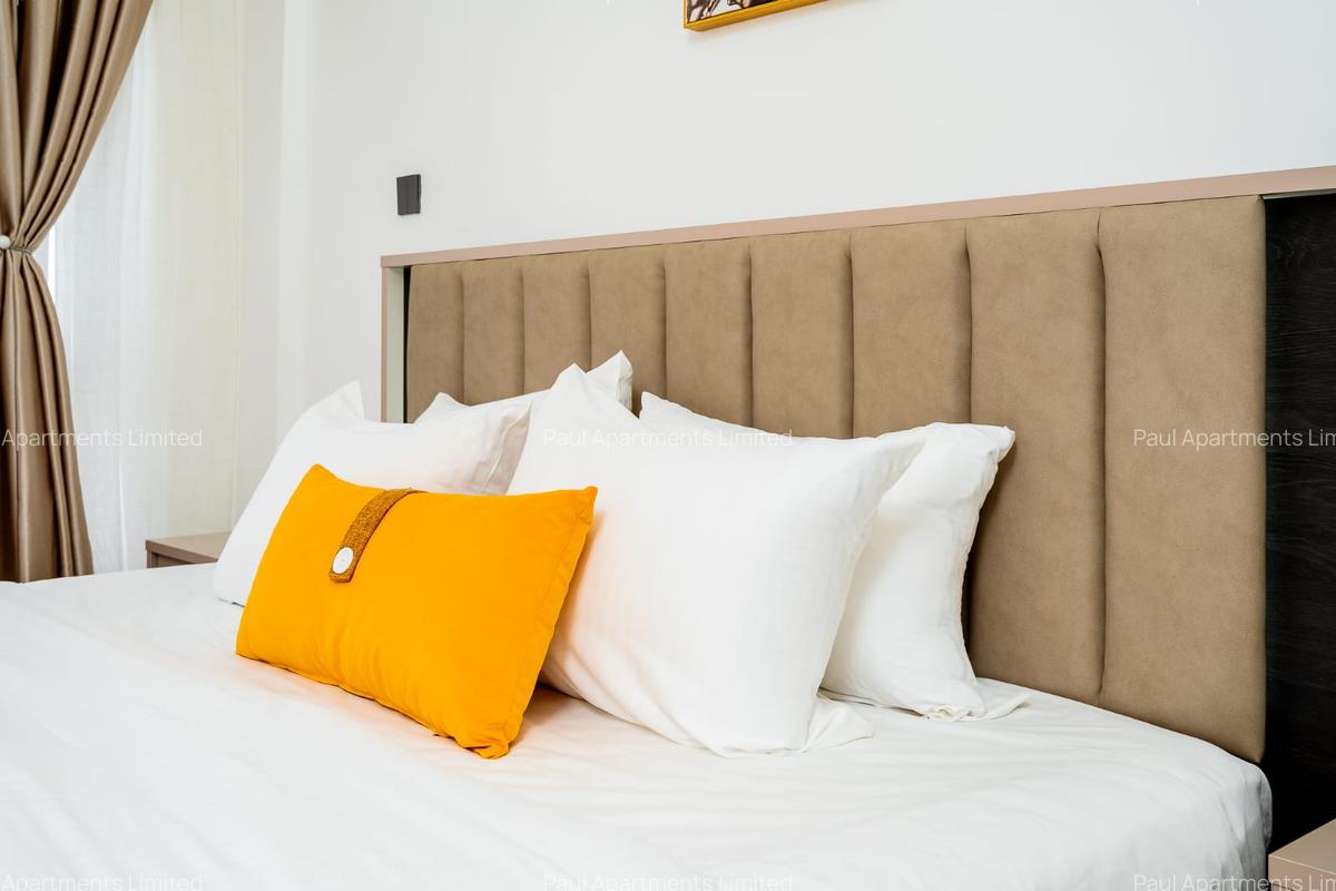 Serviced 1 Bed Apartment with Swimming Pool at Kindaruma Road - 16