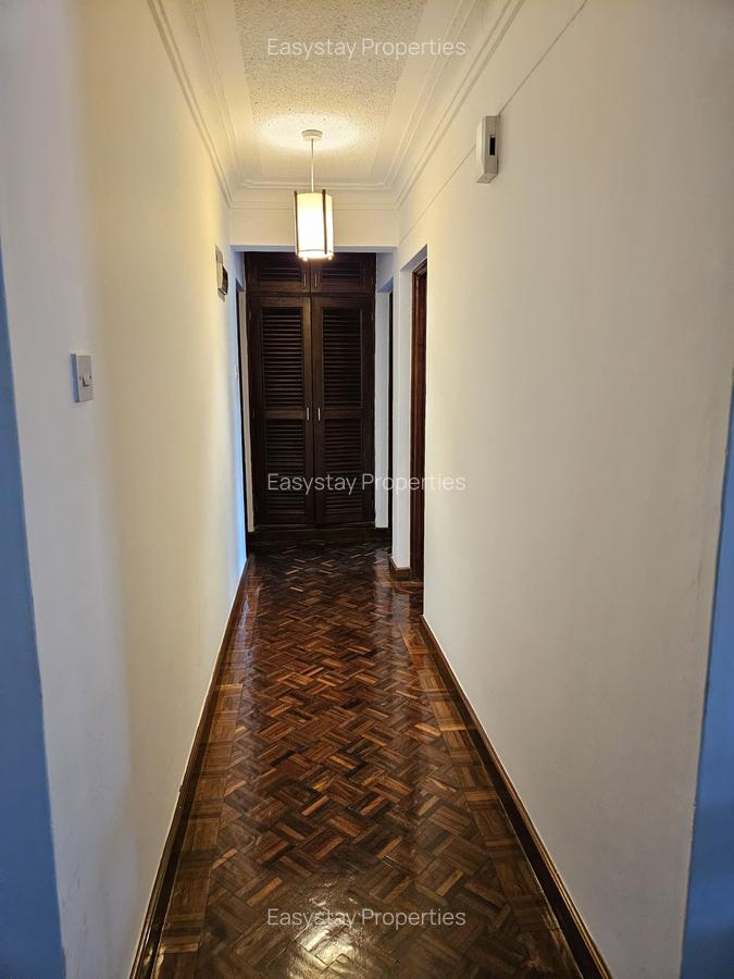 Furnished 2 Bed Apartment with En Suite in Brookside - 8