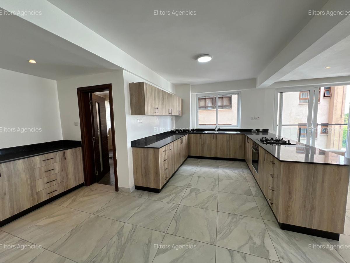 4 Bed Apartment with En Suite at General Mathenge - 4