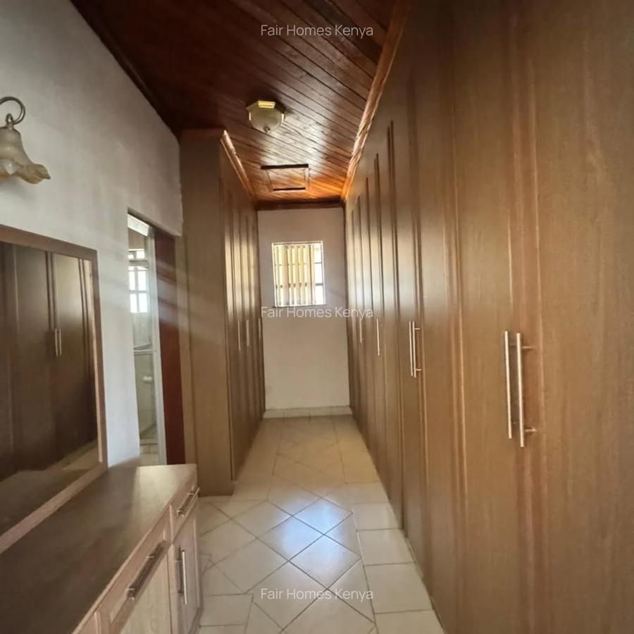 5 Bed Townhouse with En Suite at Convent Drive - 11