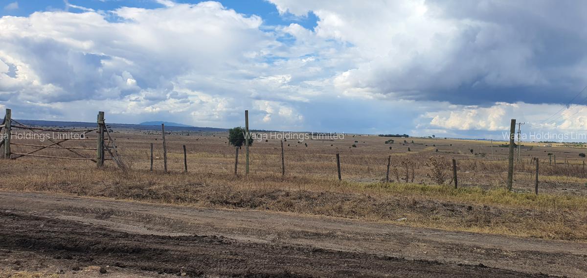 58 ac Land at Isinya-Kiserian Road - 4