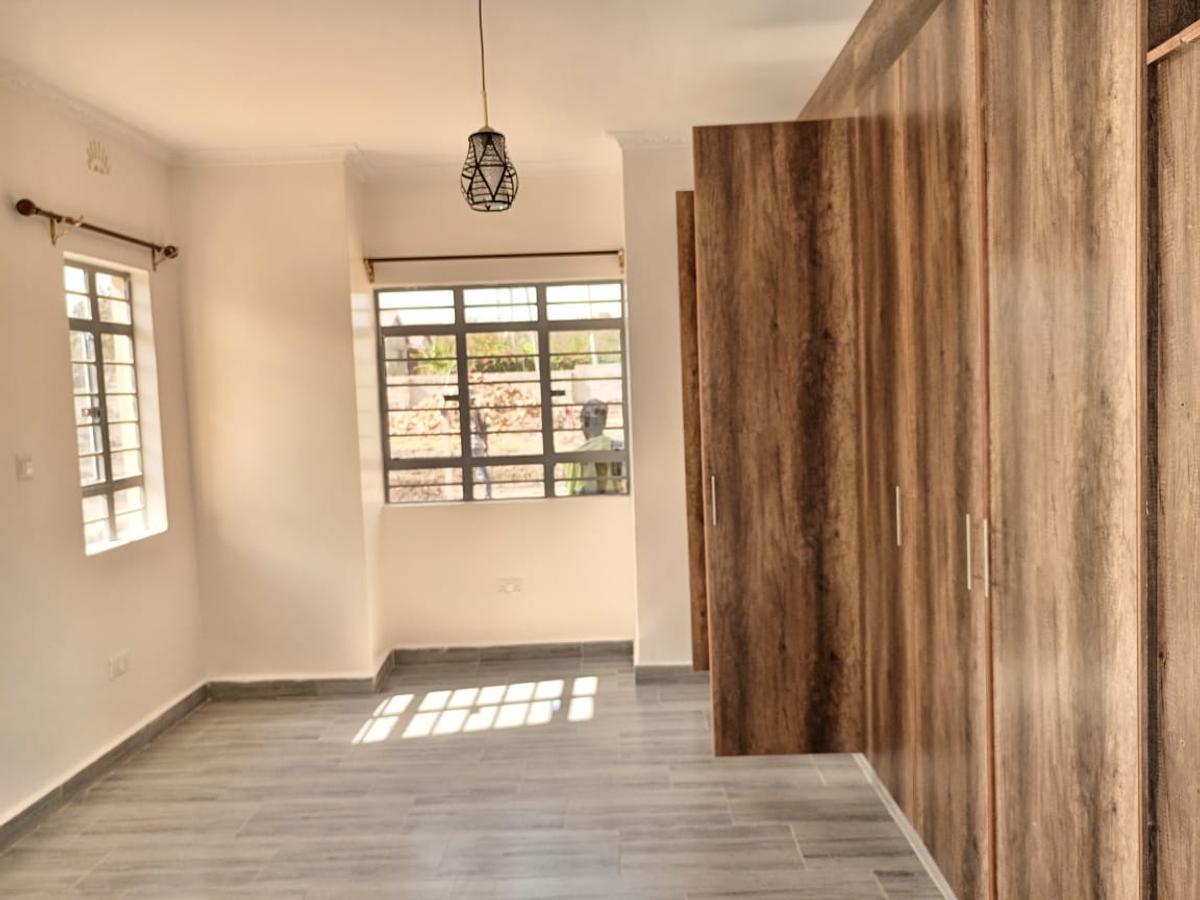 3 Bed House with En Suite in Kitengela - 11