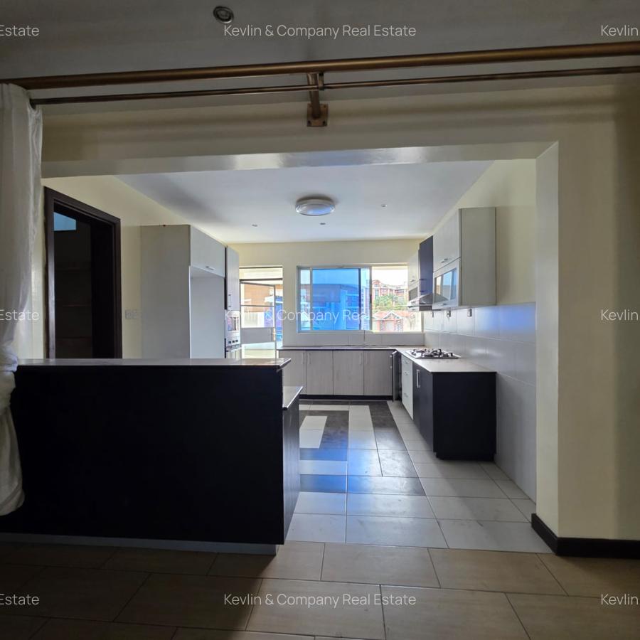 4 Bed Apartment with En Suite in Kileleshwa - 4