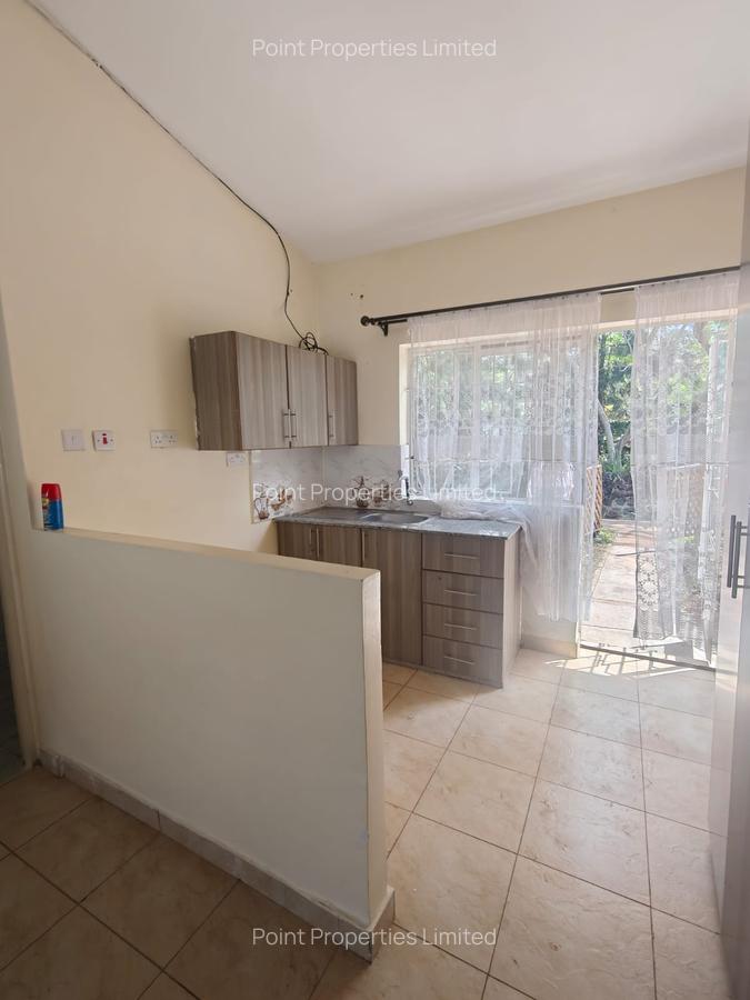 Bedsitter in Karen - 5