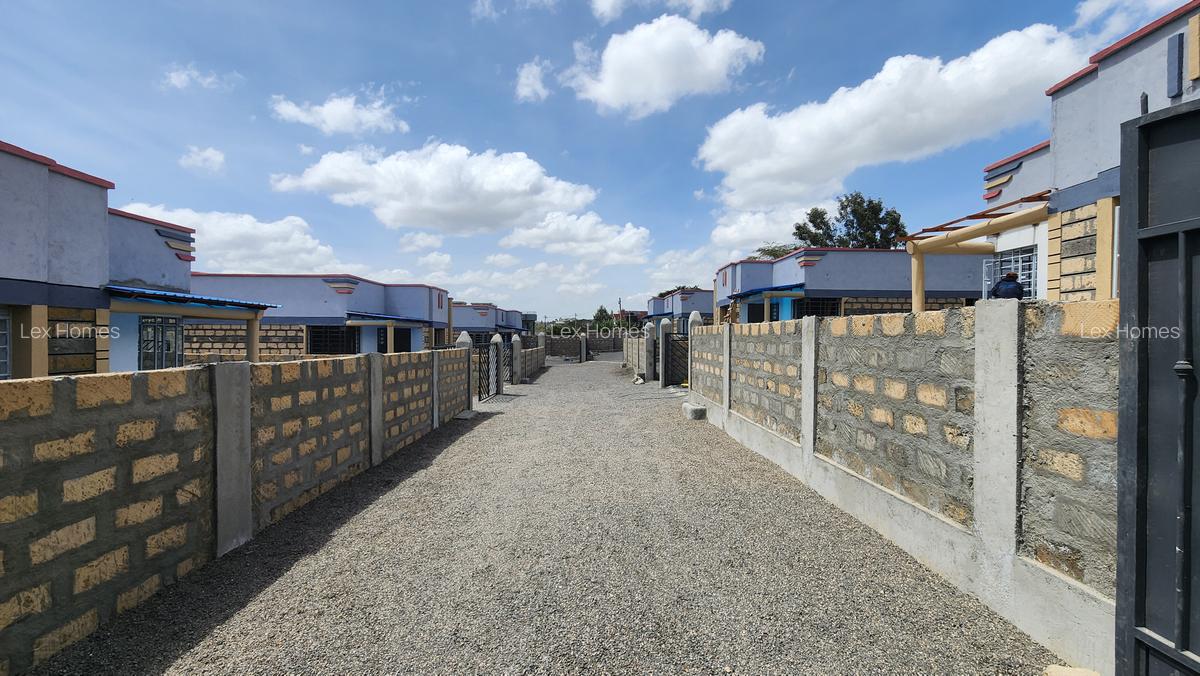 3 Bed House with En Suite at Rimpa Road - 2