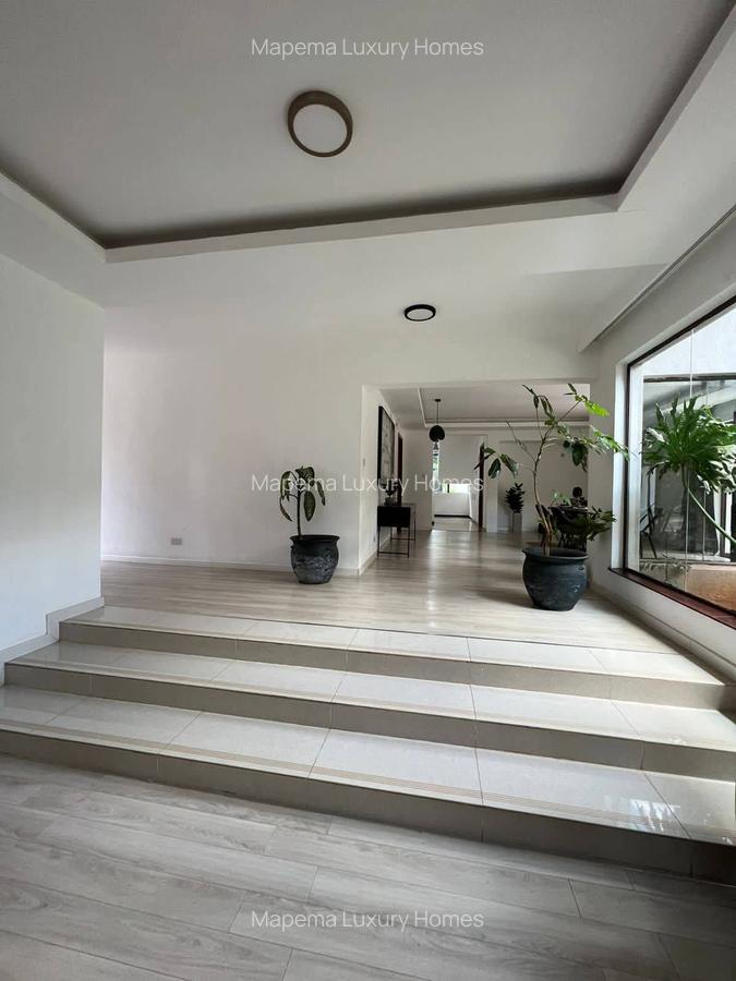 5 Bed House with En Suite at Ololua - 15
