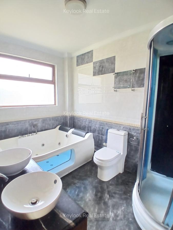 5 Bed Townhouse with En Suite at Lavington Green - 9