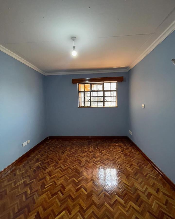 1 Bed Apartment with En Suite at Kilimani - 6