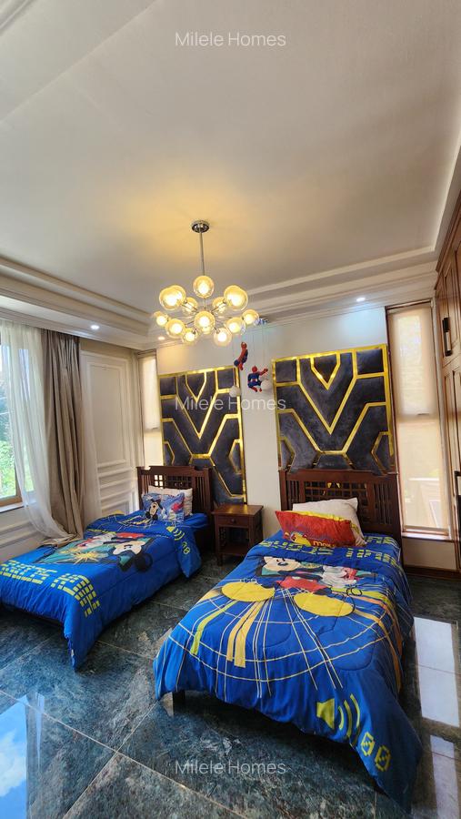 5 Bed Villa with En Suite in Lavington - 10