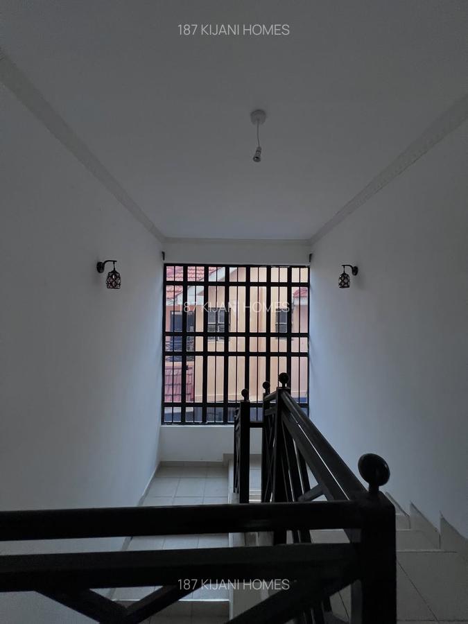 4 Bed Villa with En Suite at Rimpa - 12