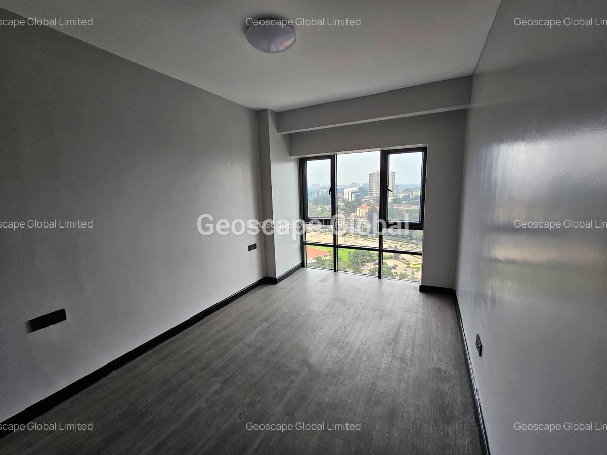 2 Bed Apartment with En Suite in Westlands Area - 12