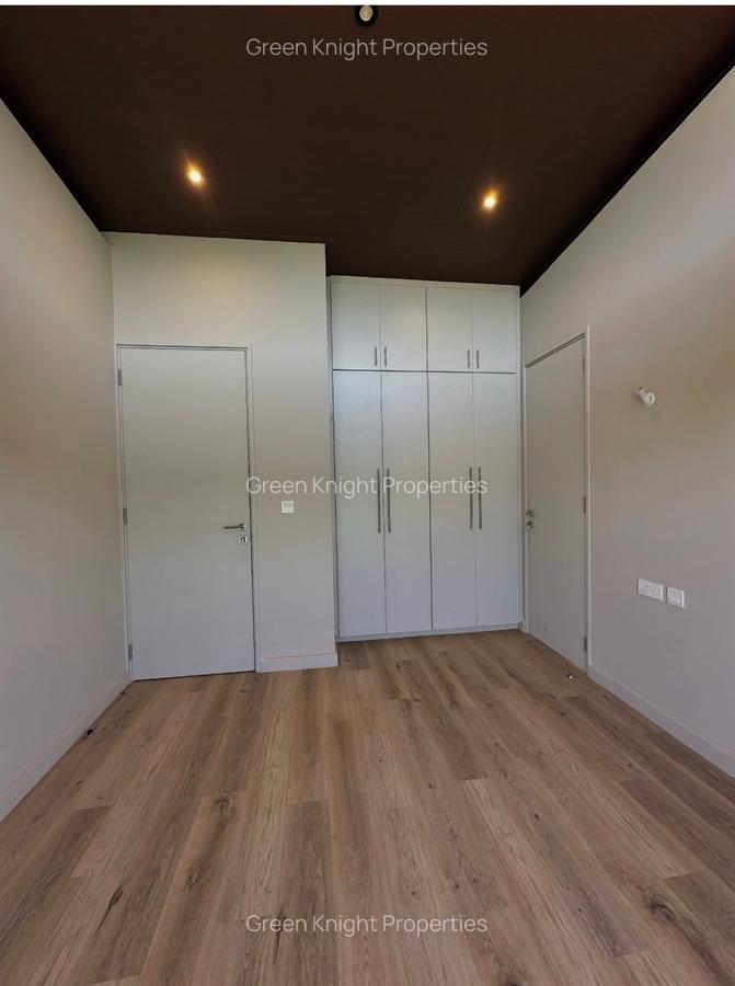 4 Bed Townhouse with En Suite in Runda - 7