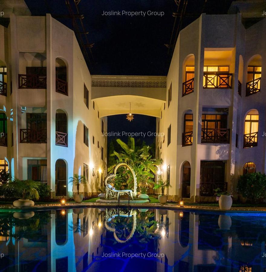 Serviced 2 Bed Apartment with En Suite at Mt Kenya - 4