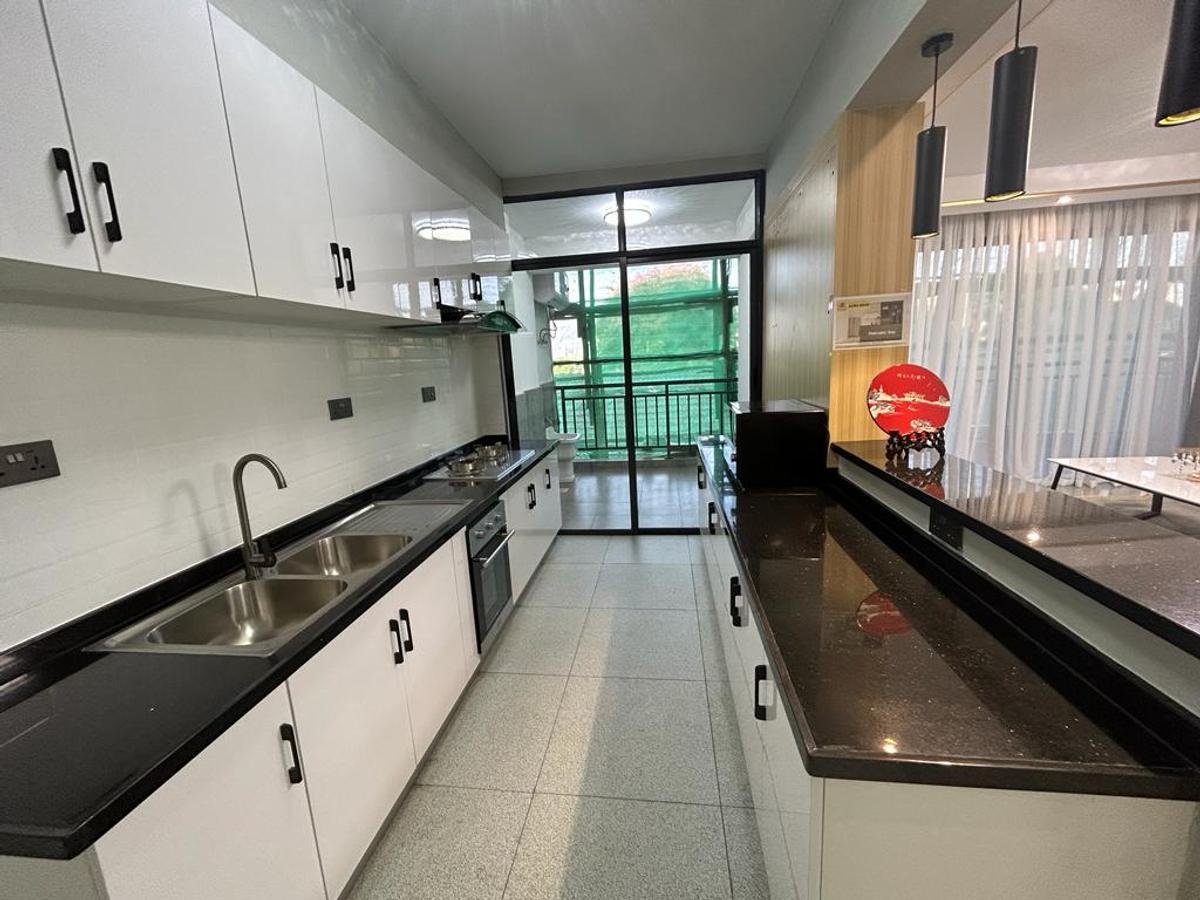 Furnished 2 Bed Apartment with En Suite at Padmore Road - 12