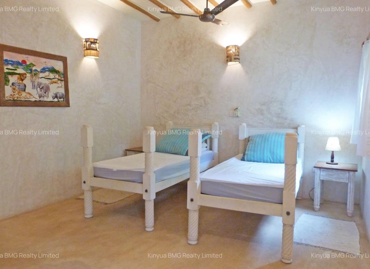 4 Bed Villa with En Suite in Watamu - 7