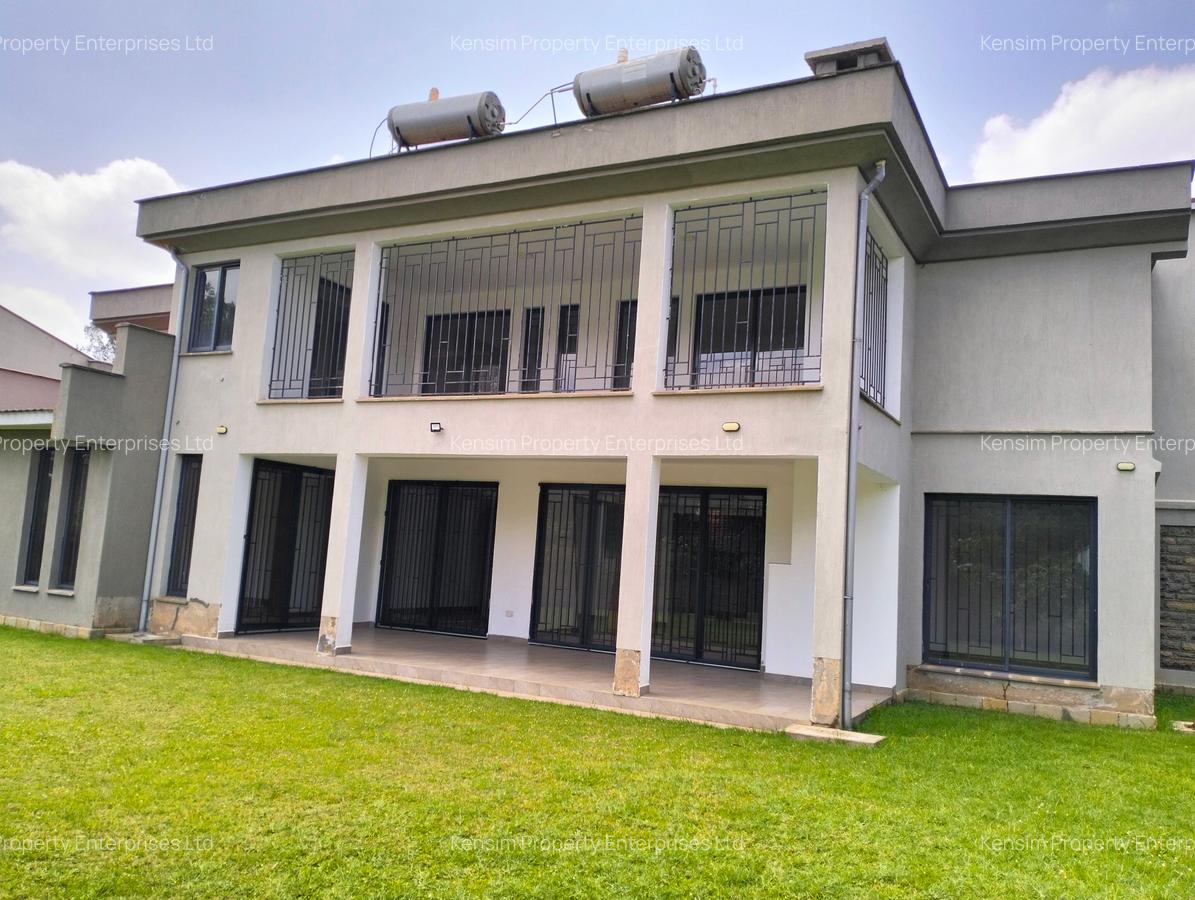 6 Bed Townhouse with En Suite in Lavington - 13