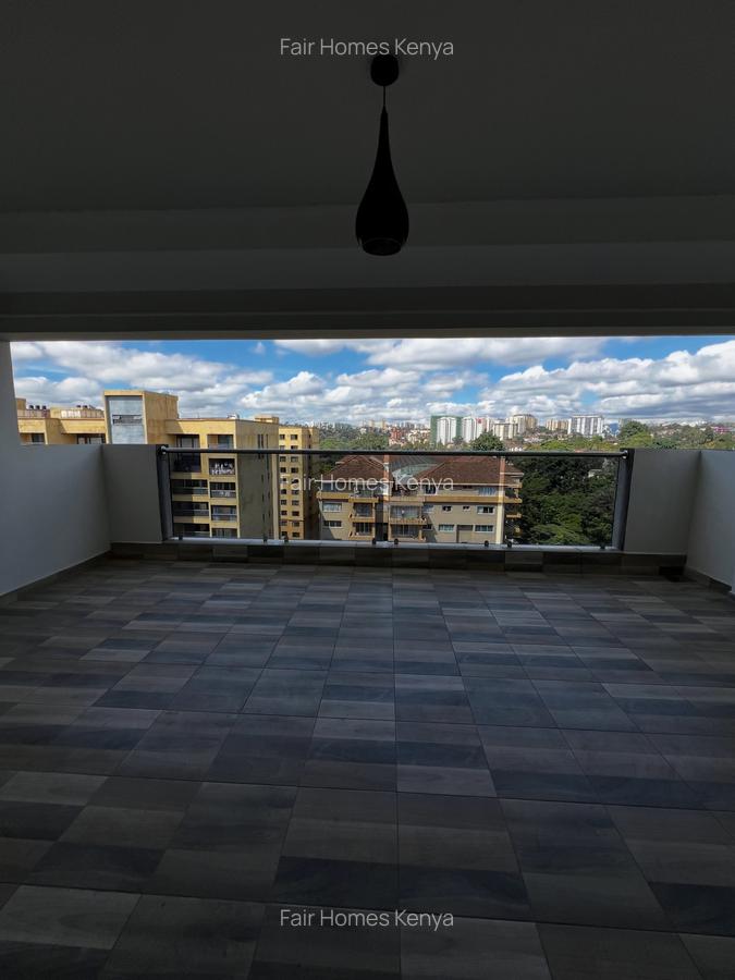 3 Bed Apartment with En Suite at Riverside Drive - 5