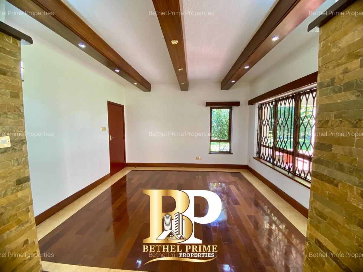 6 Bed Townhouse with En Suite in Runda - 15