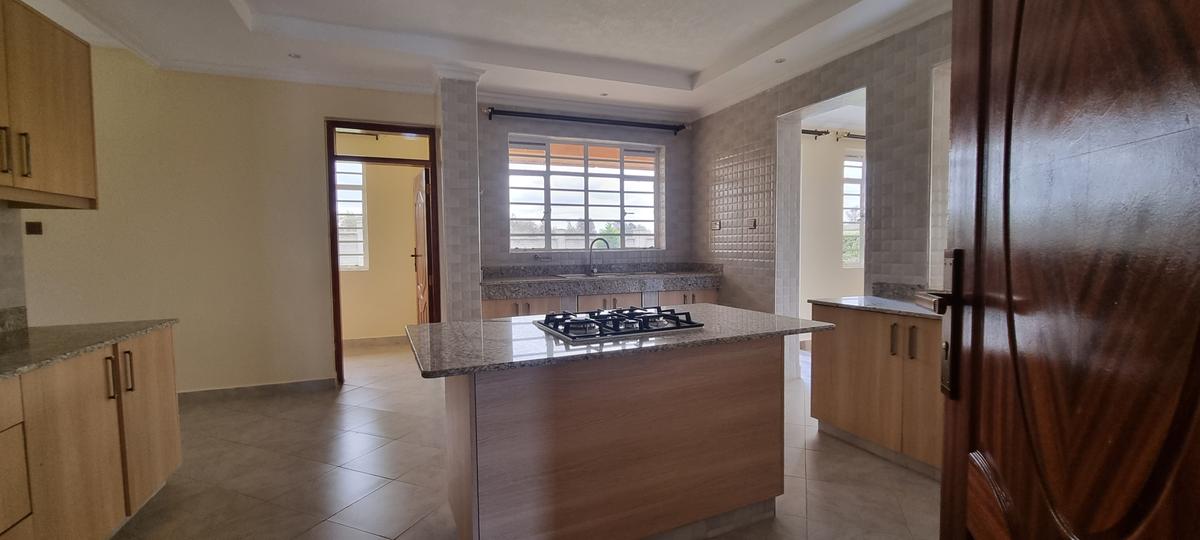 4 Bed House with En Suite at Kenyatta Road - 6