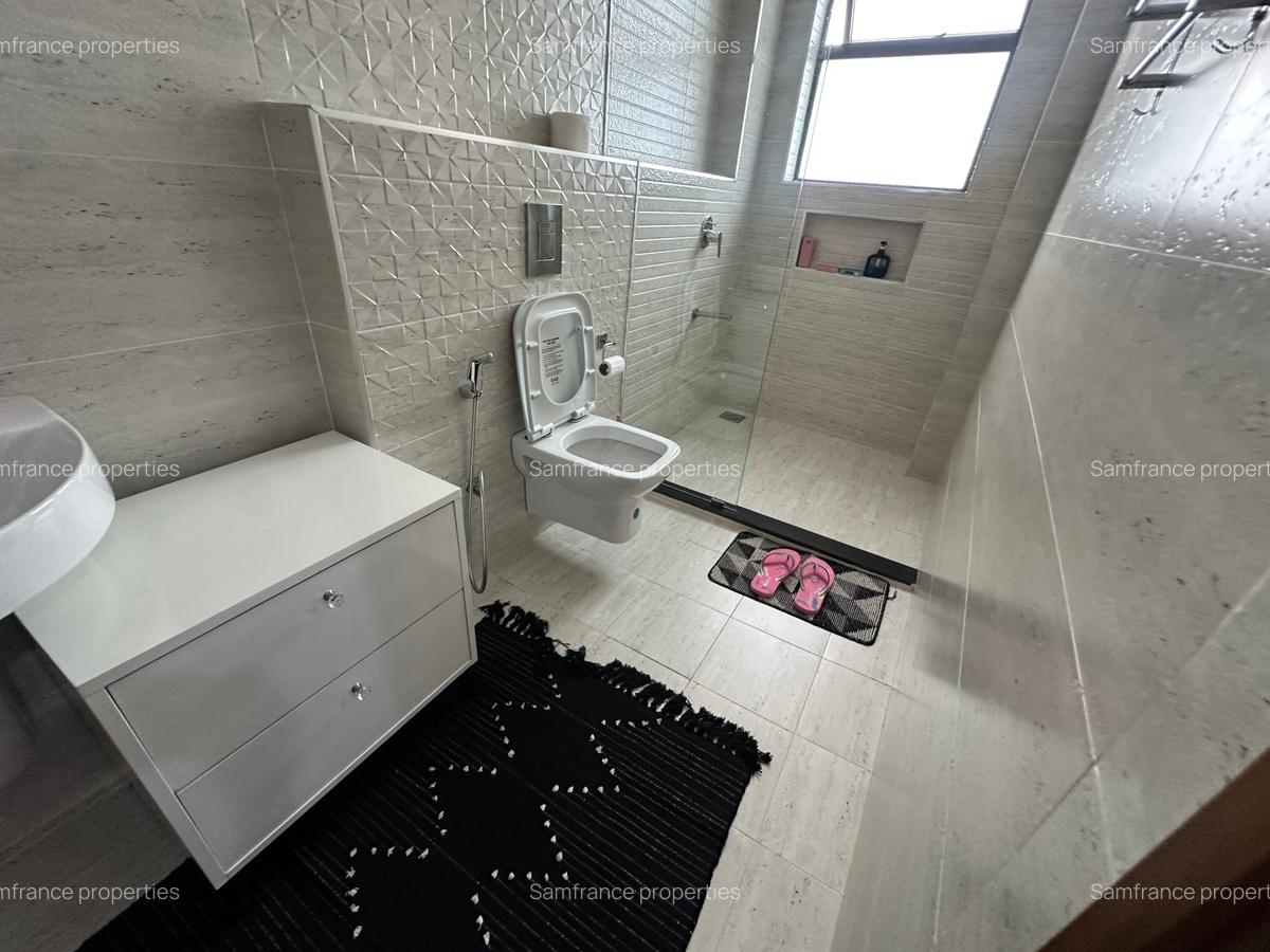 Serviced 4 Bed Apartment with En Suite at Mount Kenya Road - 9