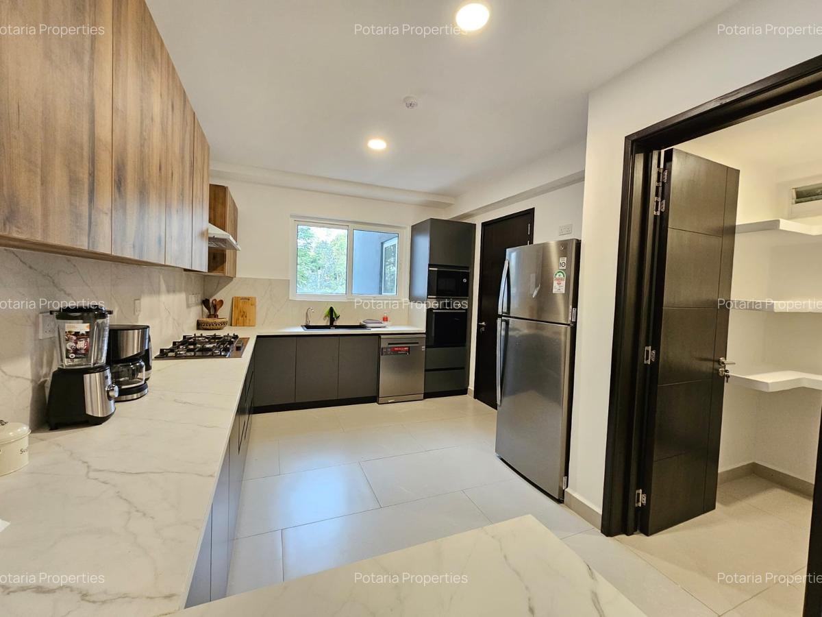 Furnished 3 Bed Apartment with En Suite in General Mathenge - 11