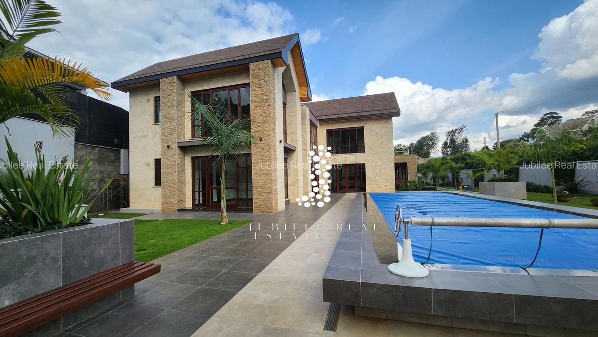 4 Bed Villa with En Suite in Runda - 3