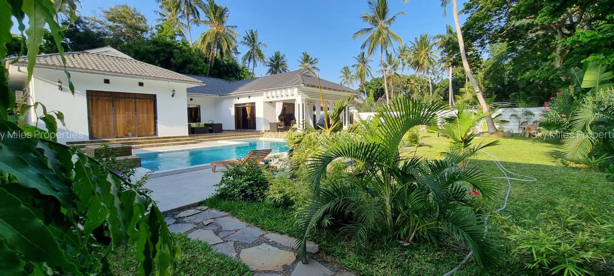 3 Bed Villa with En Suite at Mtwapa - 13