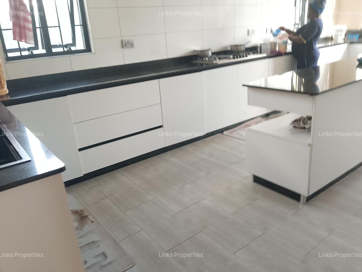 7 Bed Townhouse with En Suite at Ndege Road - 16