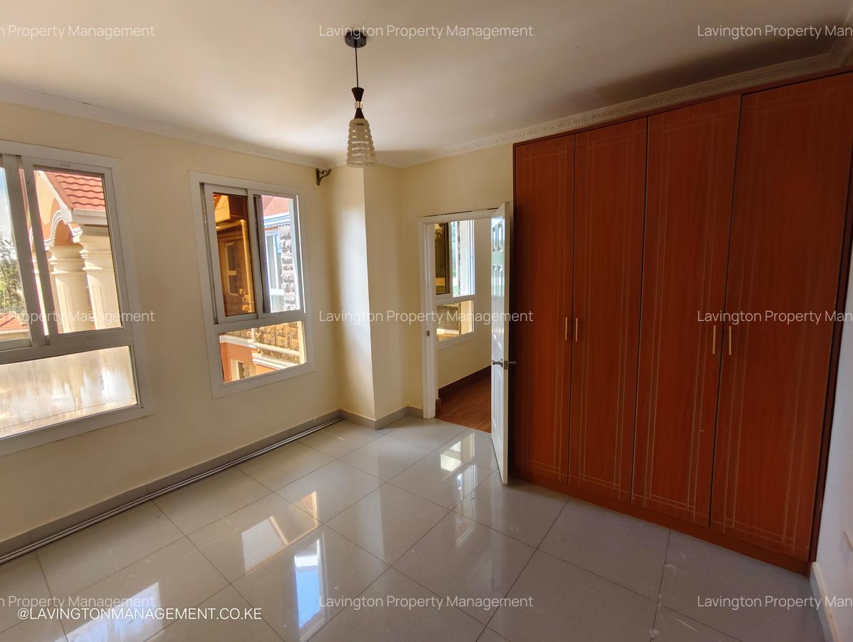 7 Bed House with En Suite at Runda - 10