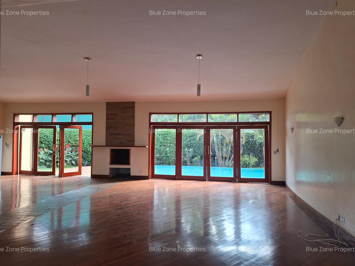 4 Bed House with En Suite at Off Benin Dr - 5