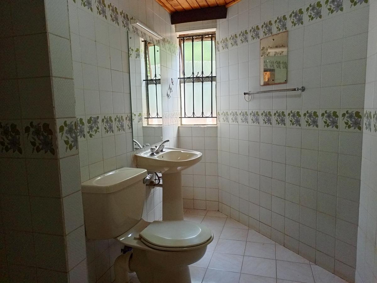 5 Bed House with En Suite in Gigiri - 9