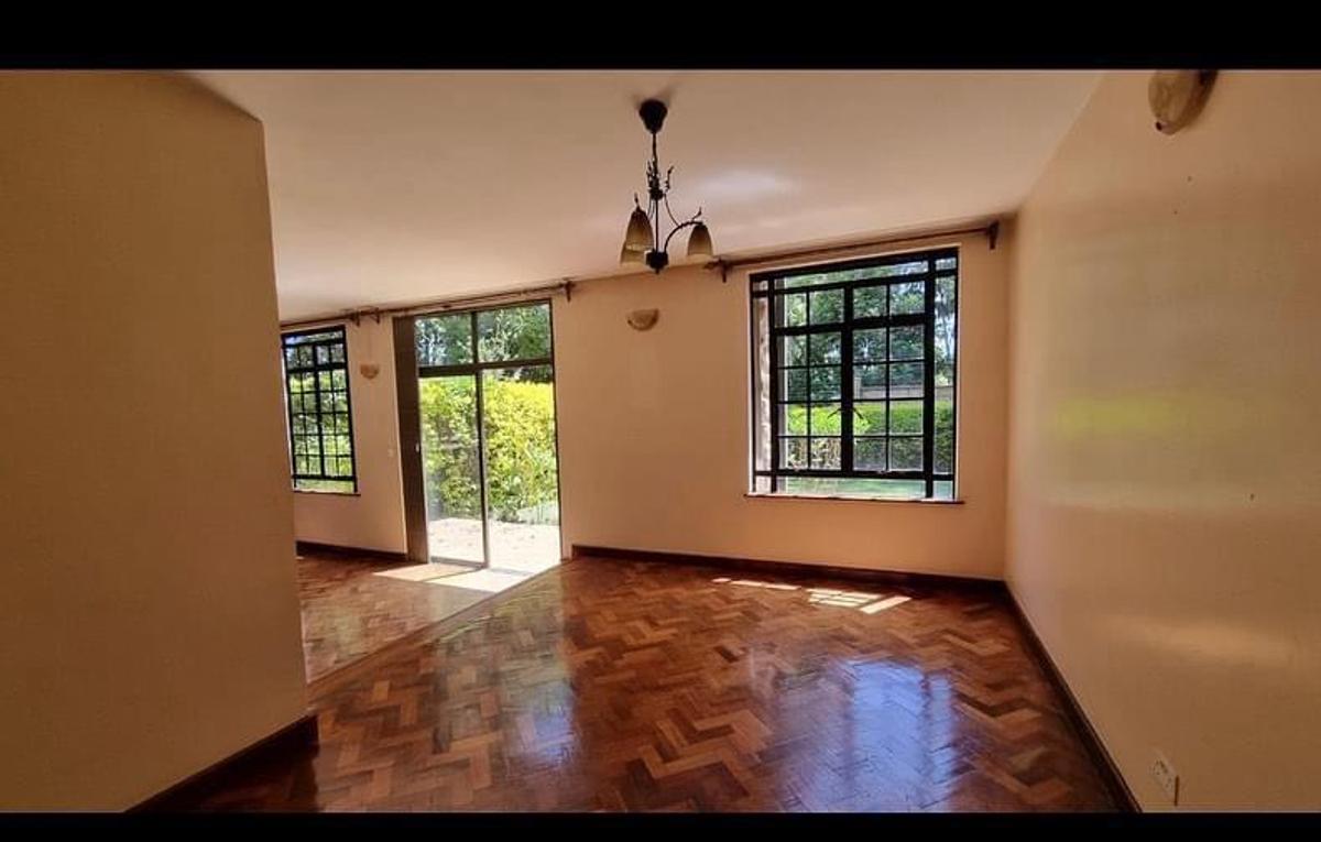 4 Bed Townhouse with En Suite in Lavington - 3