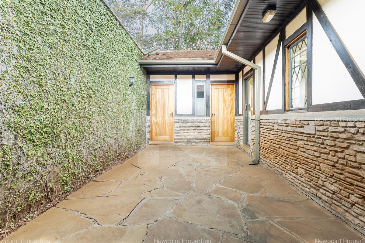 Furnished 1,221 ft² Office with Service Charge Included in Karen - 5