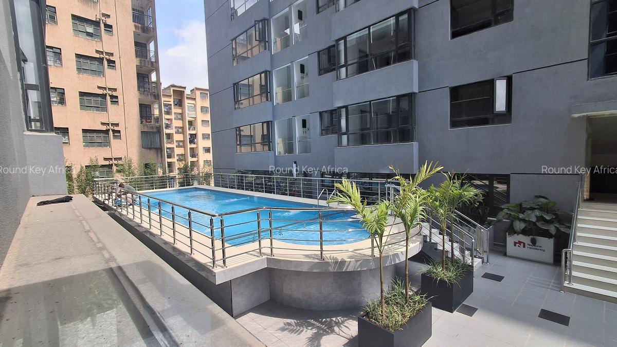 Serviced 2 Bed Apartment with En Suite in Lavington - 9