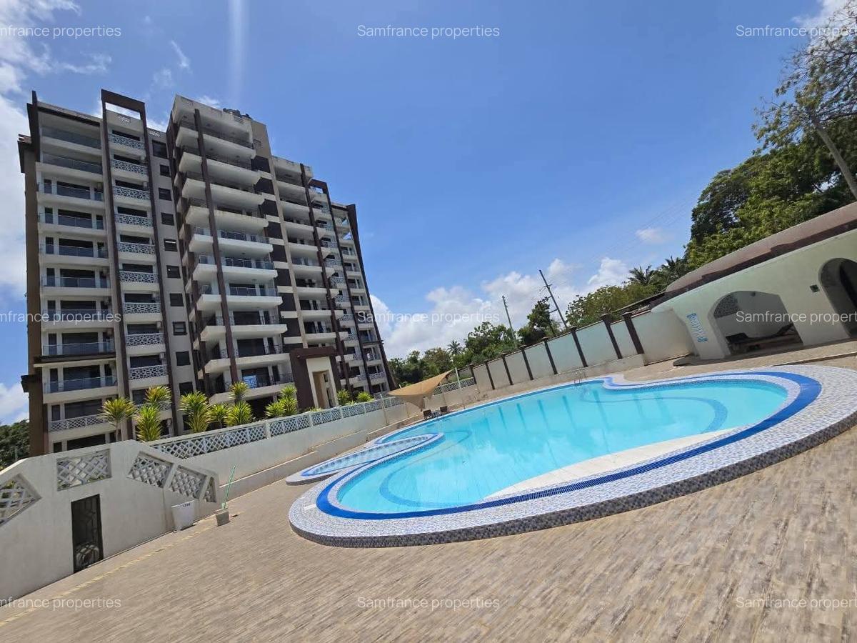 4 Bed Apartment with En Suite at Mount Kenya Road - 1