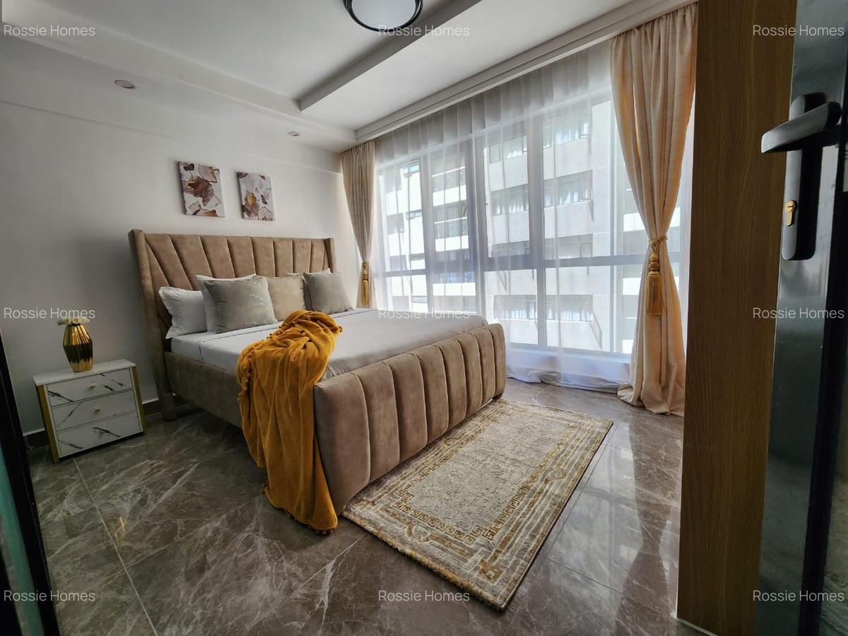 Serviced 2 Bed Apartment with En Suite at Kindaruma Rd - 4